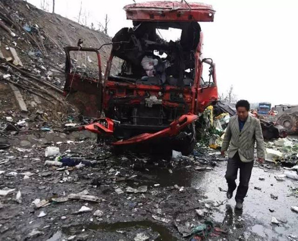 ?；愤\輸資質